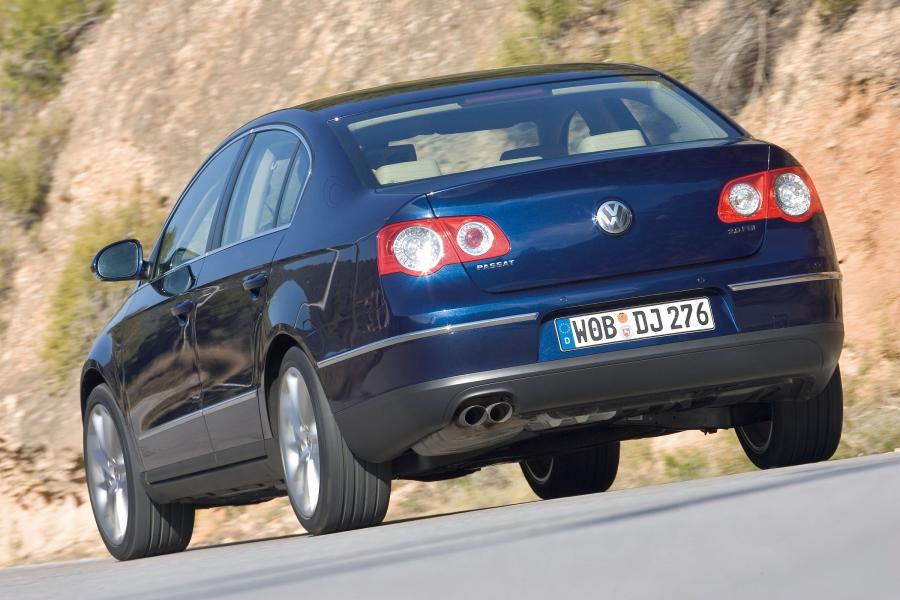  Volkswagen Passat 2005 года  (фото 61 из 161)